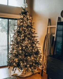 King Of Christmas 7.5' Alpine Fir Artificial Christmas Tree 800 Warm White LED Lights- Realistic|Full