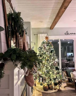 King Of Christmas 7.5' Aspen Fir Artificial Christmas Tree Unlit- Realistic|Unlit