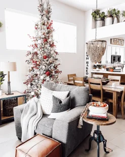 King Of Christmas 10' King Flock® Slim Artificial Christmas Tree With 1000 Warm White LED Lights- Realistic|Slim