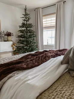 King Of Christmas 7' King Noble Fir Artificial Christmas Tree With 500 Warm White LED Lights- Realistic|Pre-Lit