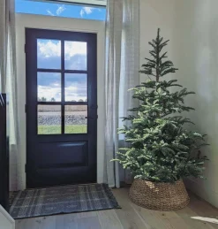 King Of Christmas 7' King Noble Fir Artificial Christmas Tree Unlit- Realistic|Unlit