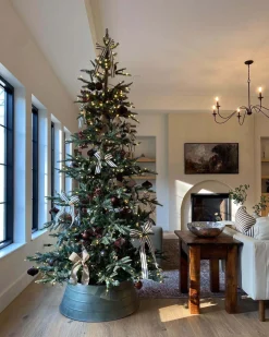 King Of Christmas 8' King Noble Fir Artificial Christmas Tree With 600 Warm White LED Lights- Realistic|Pre-Lit