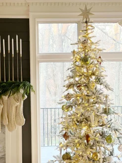 King Of Christmas 7' King Noble Flock Artificial Christmas Tree With 500 Warm White LED Lights- Realistic|Full