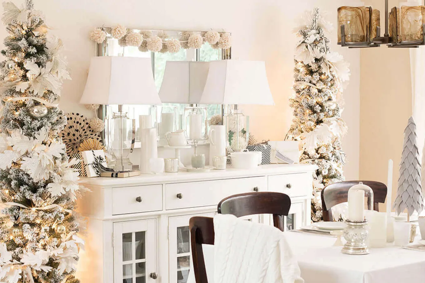 King Of Christmas 7' Prince Flock® Pencil Artificial Christmas Tree With 400 Warm White LED Lights- Classic|Slim