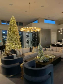 King Of Christmas 10' Queen Flock® Artificial Christmas Tree With 1300 Warm White LED Lights- Realistic|Pre-Lit