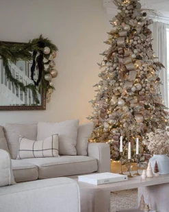 King Of Christmas 6.5' Queen Flock® Artificial Christmas Tree With 650 Warm White LED Lights- Realistic|Pre-Lit