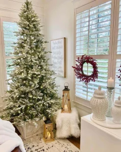 King Of Christmas 6.5' Queen Flock® Slim Artificial Christmas Tree With 500 Warm White LED Lights- Realistic|Slim