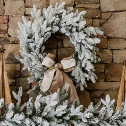 King Of Christmas 24" Queen Flock® Wreath With Warm White LED Lights (Battery Operated)- Wreaths|Flocked