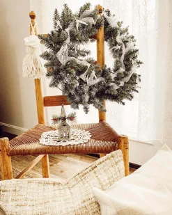 King Of Christmas 24