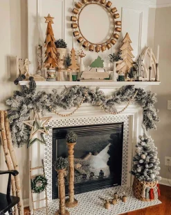 King Of Christmas 9' X 12