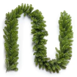 King Of Christmas 9' X 10