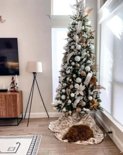 King Of Christmas 9' Yorkshire Fir Slim Artificial Christmas Tree With 600 Warm White LED Lights- Slim|Pre-Lit