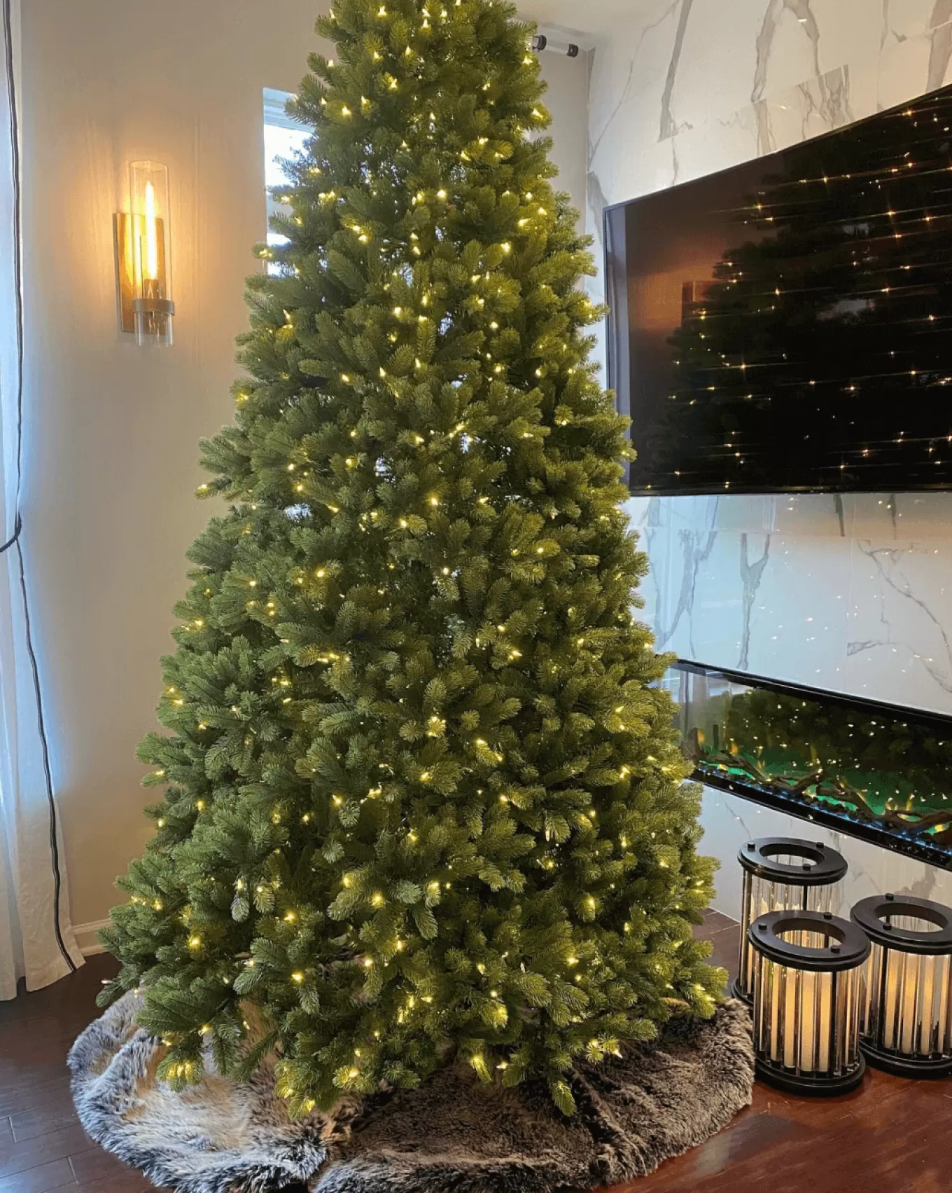 King Of Christmas 12' Royal Fir Artificial Christmas Tree With 2000 Warm White & Multi-Color LED Lights- Realistic | Pre-Lit