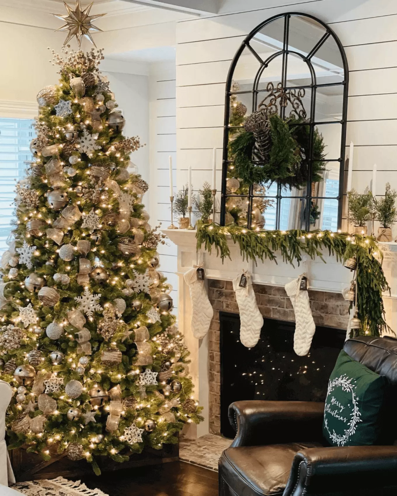 King Of Christmas 12' Royal Fir Artificial Christmas Tree With 2000 Warm White & Multi-Color LED Lights- Realistic | Pre-Lit