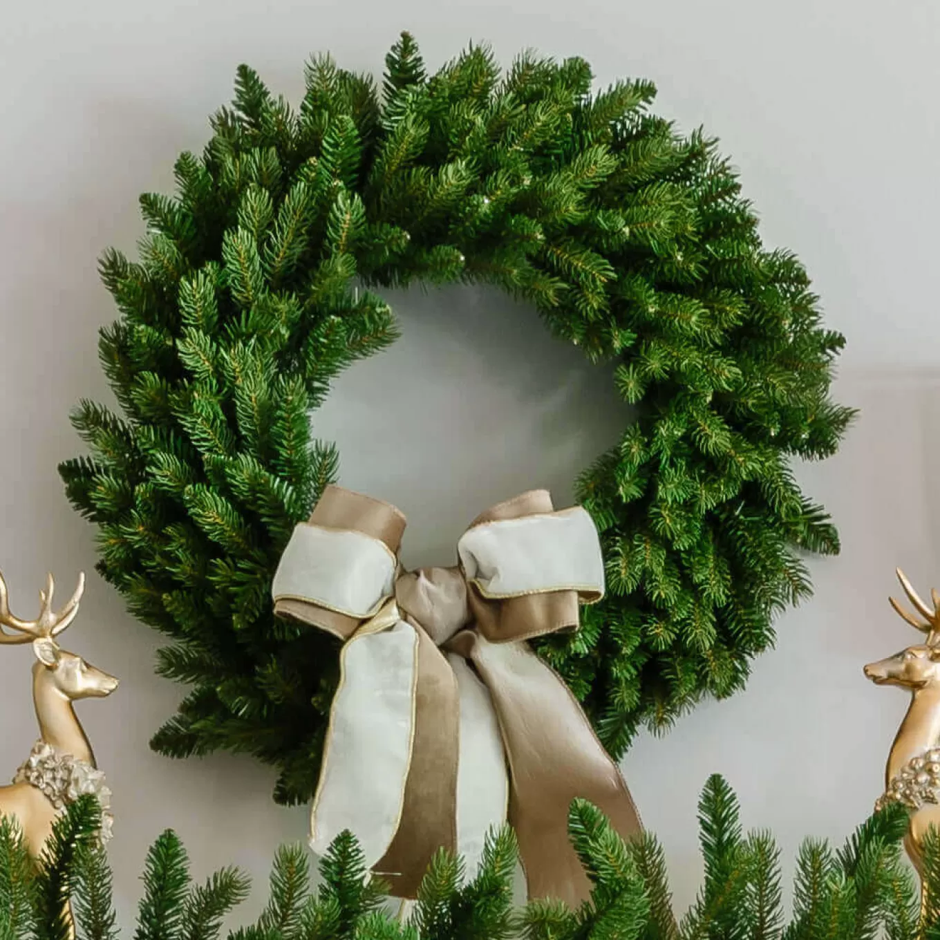King Of Christmas 24" King Fraser Fir Wreath With Warm White LED Lights (Battery Operated)- Wreaths | Green