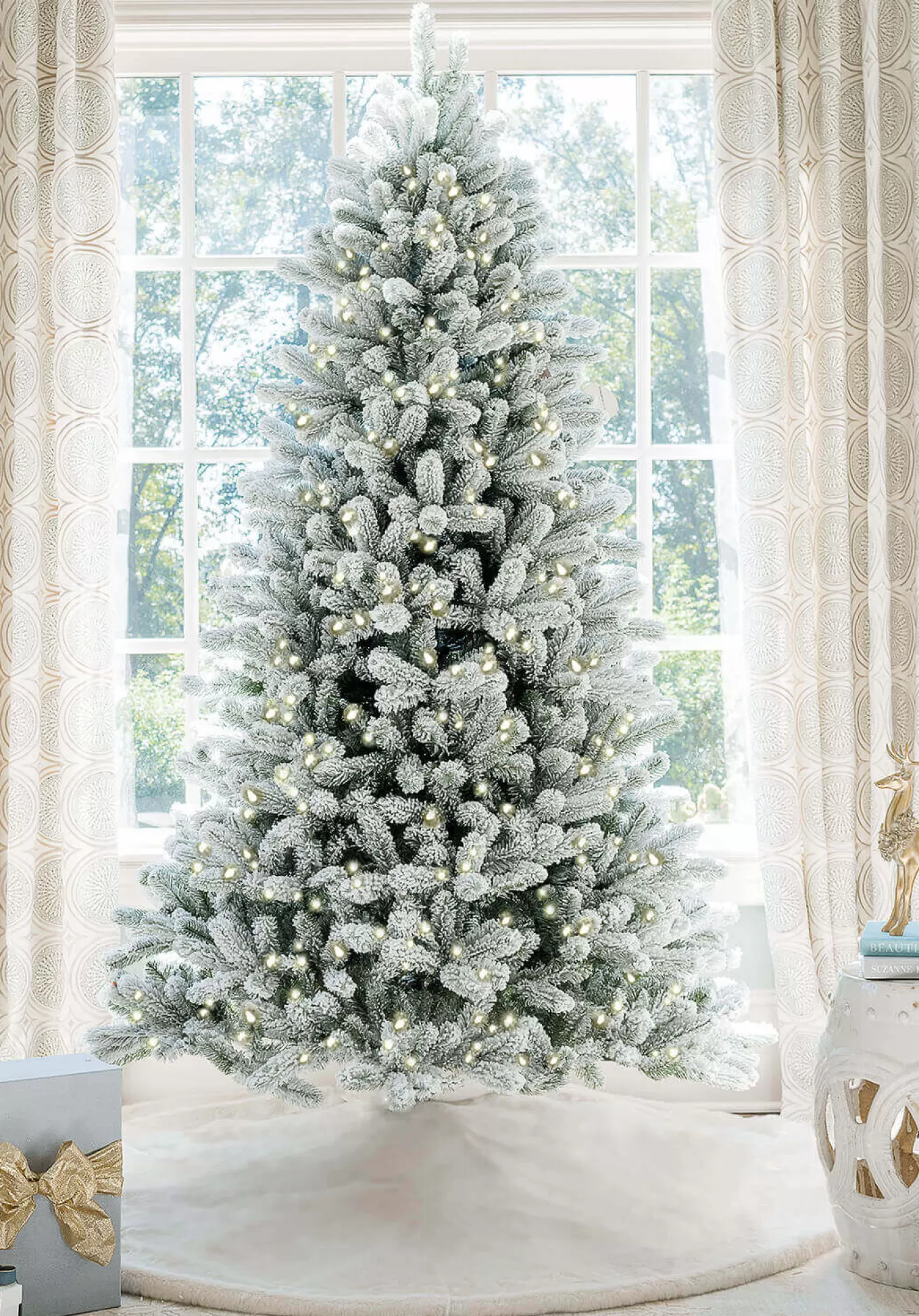King Of Christmas 6.5' King Flock® Artificial Christmas Tree With 600 Warm White LED Lights- Realistic | Flocked