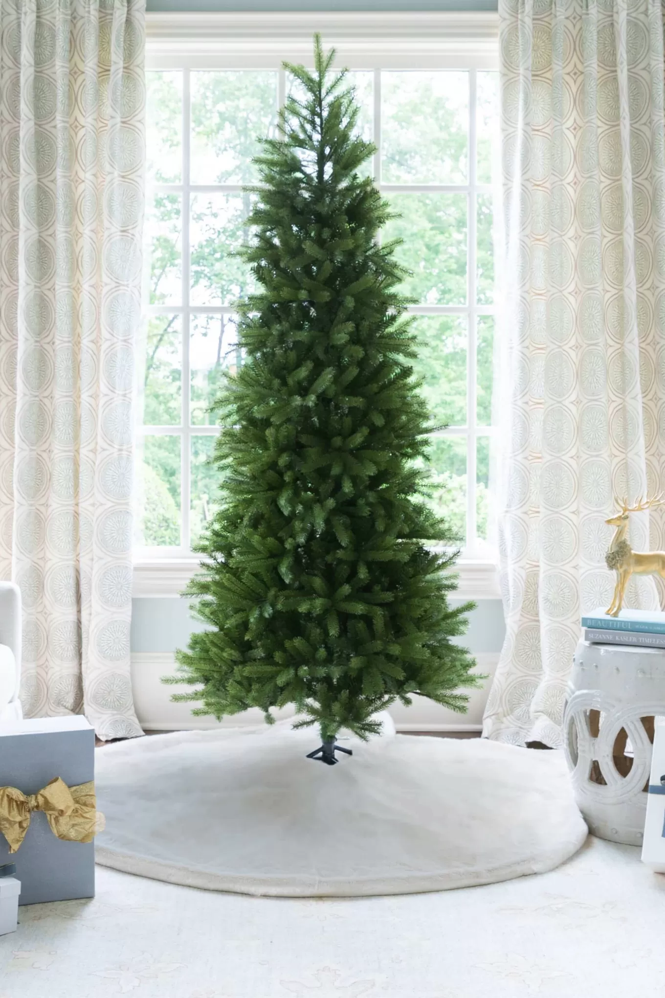 King Of Christmas 6.5' King Fraser Fir Slim Artificial Christmas Tree With 600 Warm White LED Lights- Realistic | Slim