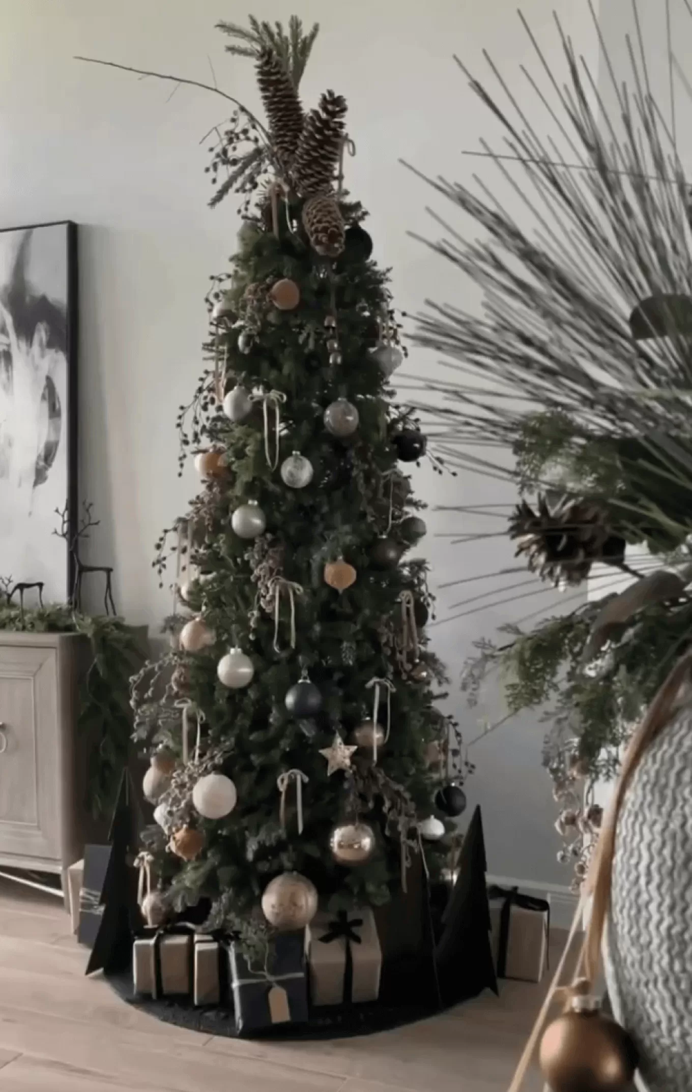 King Of Christmas 6.5' Yorkshire Fir Slim Artificial Christmas Tree With 400 Warm White LED Lights- Classic | Pre-Lit