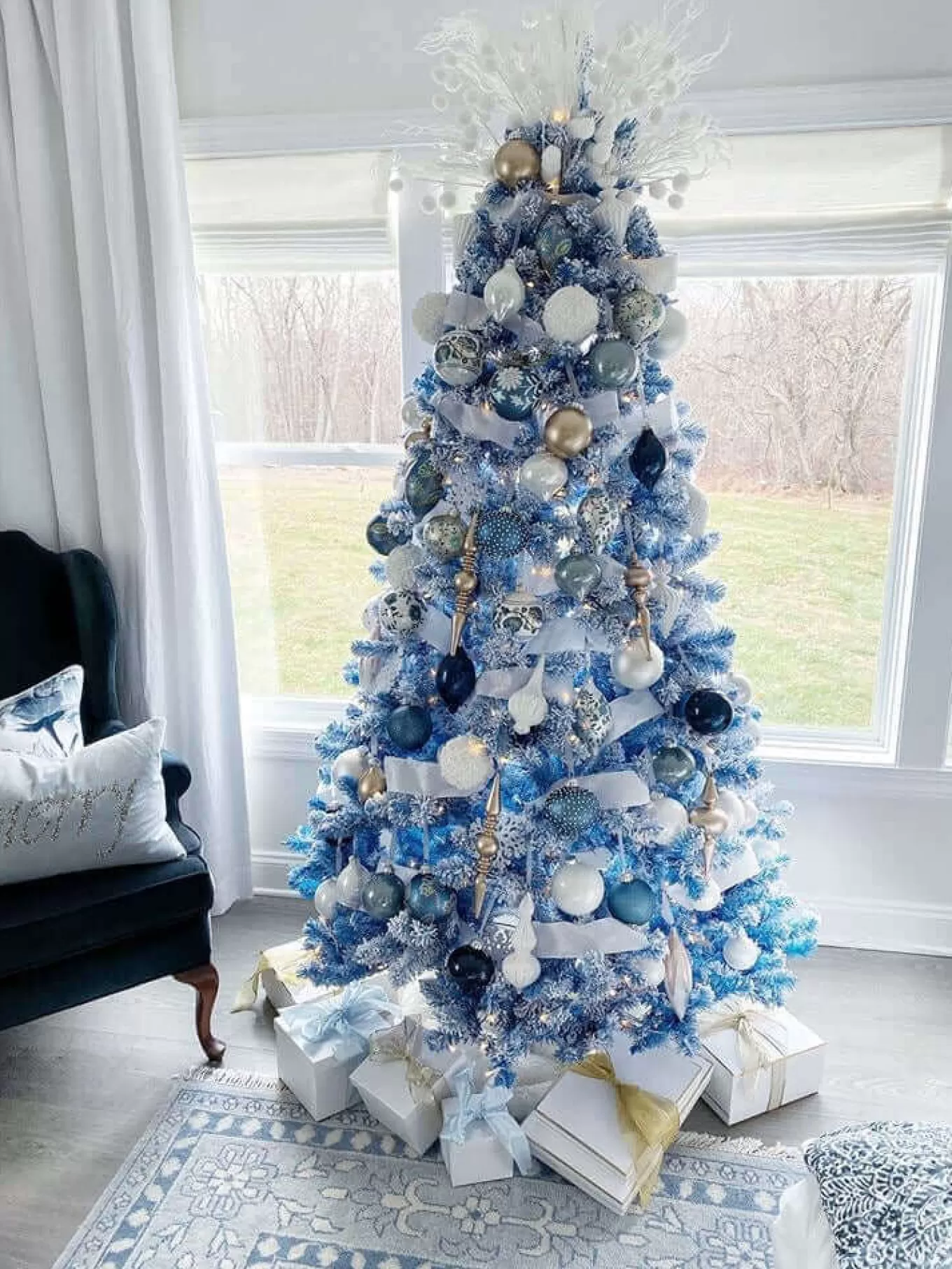 King Of Christmas 7.5' Duchess Blue Flock Artificial Christmas Tree With 600 Warm White LED Lights- Classic | Full