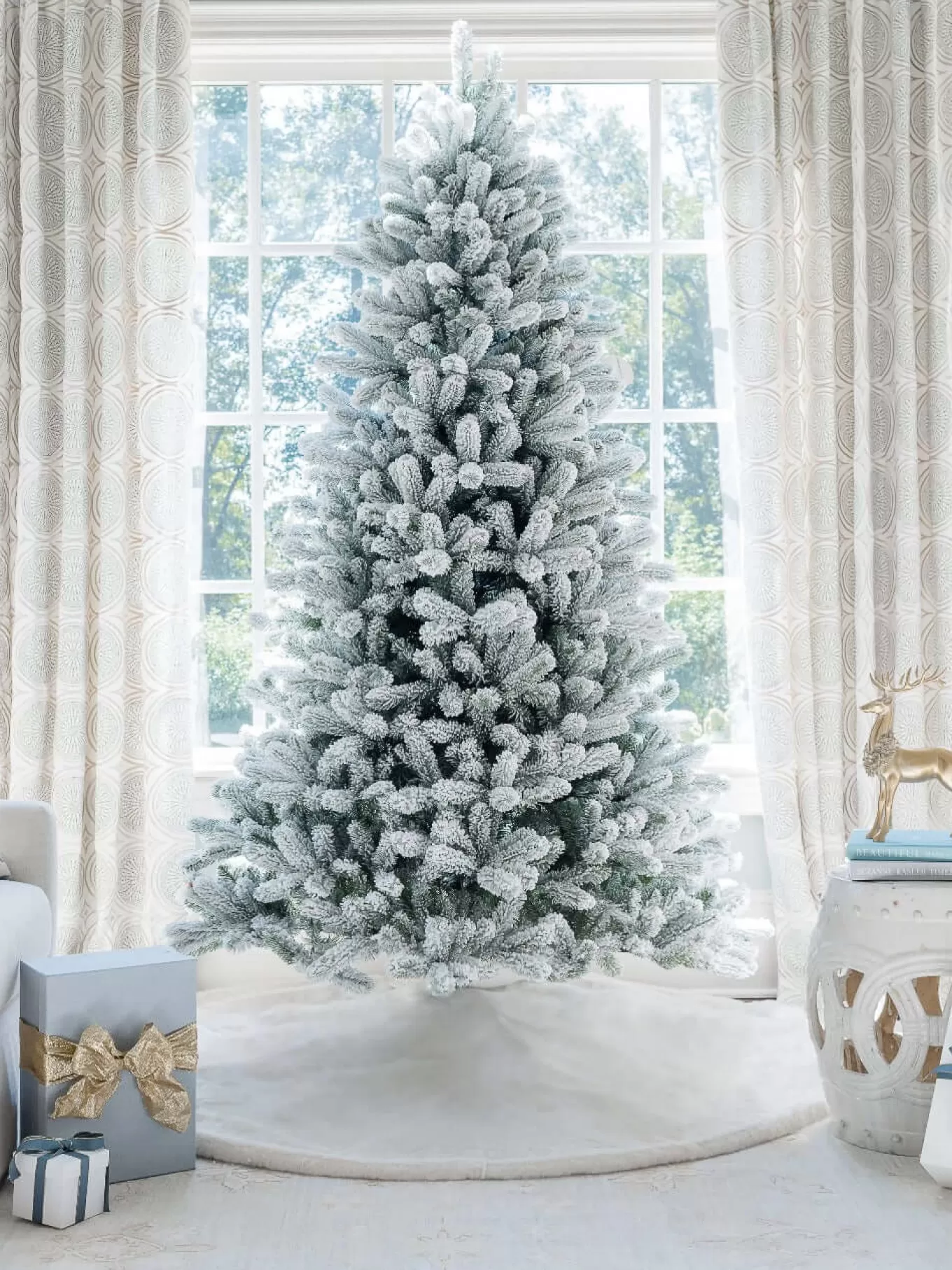 King Of Christmas 7.5' King Flock® Artificial Christmas Tree With 800 Warm White LED Lights- Realistic | Full