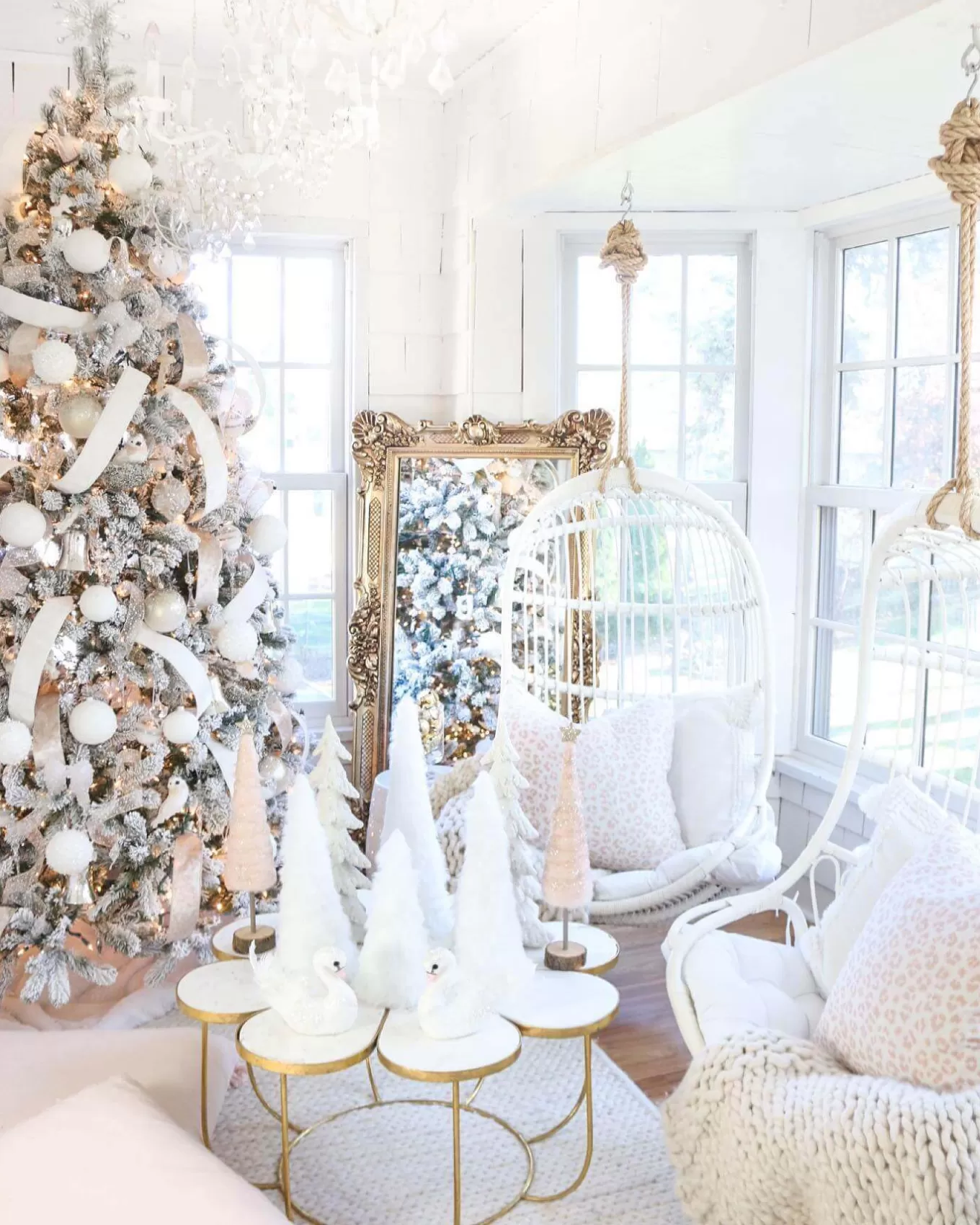 King Of Christmas 7.5' King Flock® Artificial Christmas Tree With 800 Warm White LED Lights- Realistic | Full