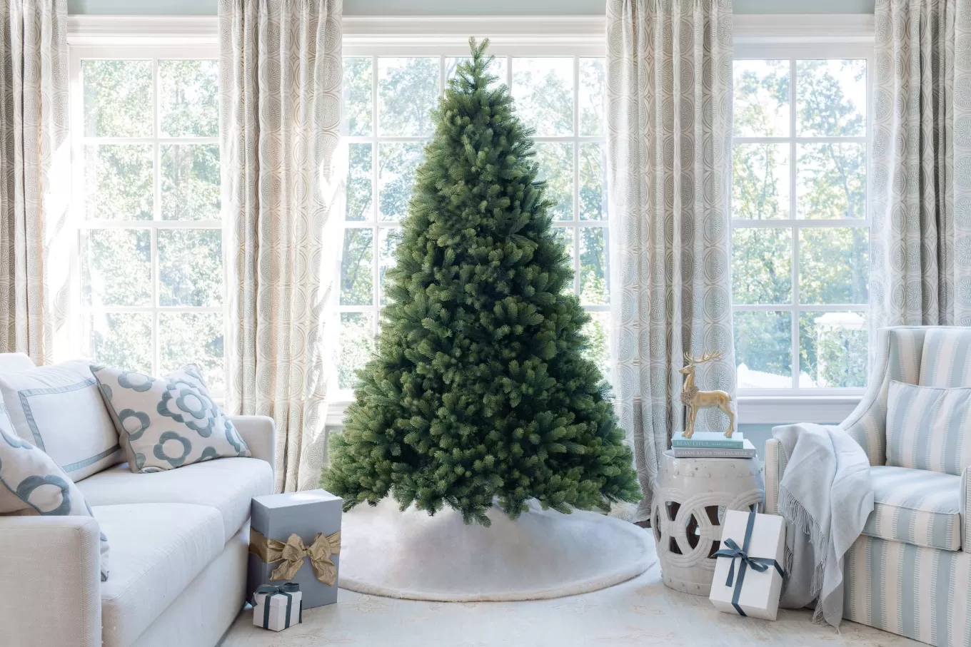 King Of Christmas 7.5' Royal Fir Artificial Christmas Tree With 1000 Warm White & Multi-Color LED Lights- Realistic | Full