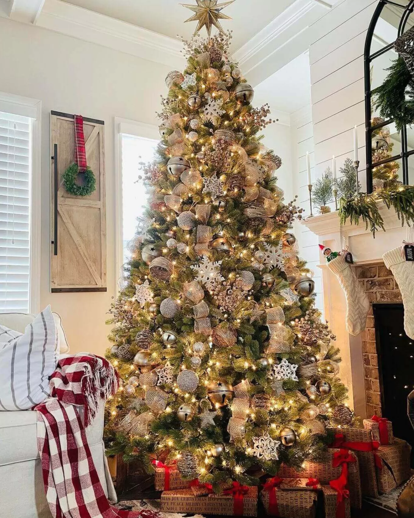 King Of Christmas 7.5' Royal Fir Artificial Christmas Tree With 1000 Warm White & Multi-Color LED Lights- Realistic | Full