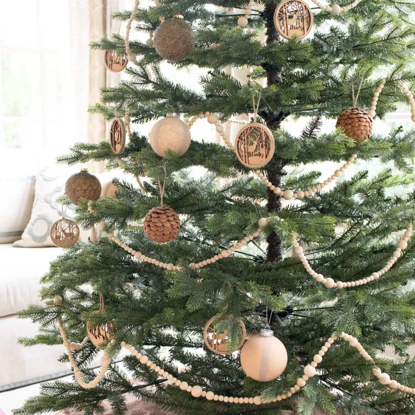 King Of Christmas 7.5' Rushmore Fir Artificial Christmas Tree 750 Warm White LED Lights- Realistic | Pre-Lit