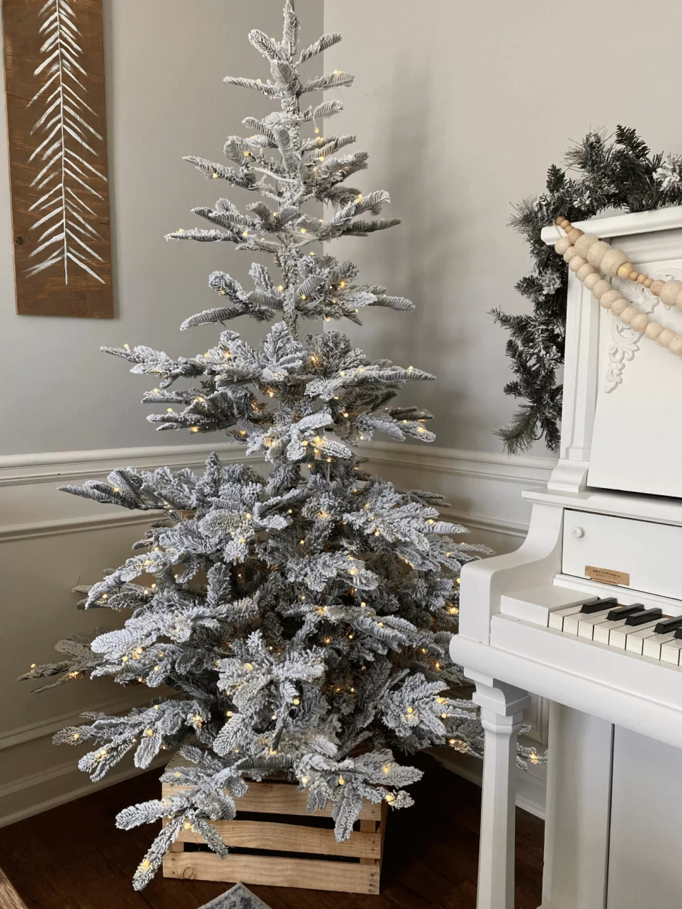 King Of Christmas 7' King Noble Flock Artificial Christmas Tree With 500 Warm White LED Lights- Realistic | Full