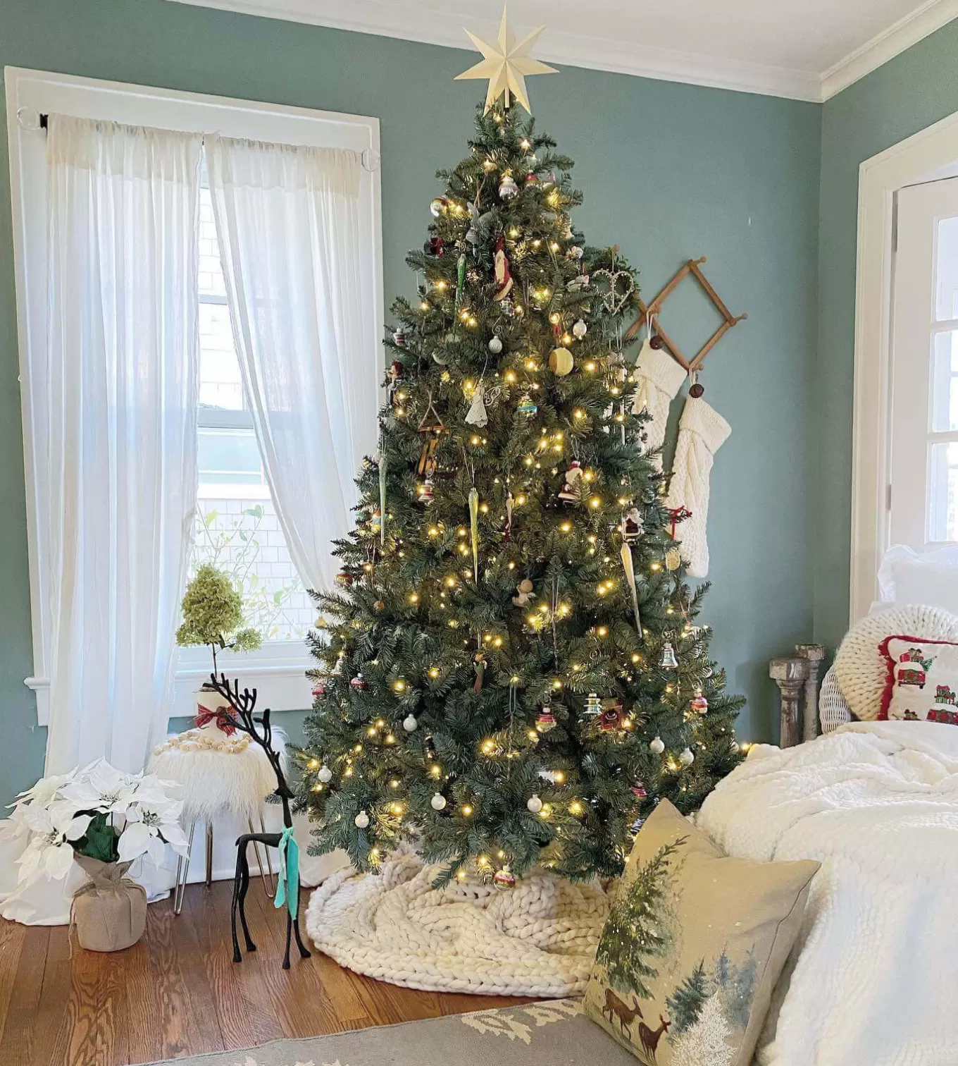King Of Christmas 7' Tribeca Spruce Blue Artificial Christmas Tree With 550 Warm White LED Lights- Classic | Full