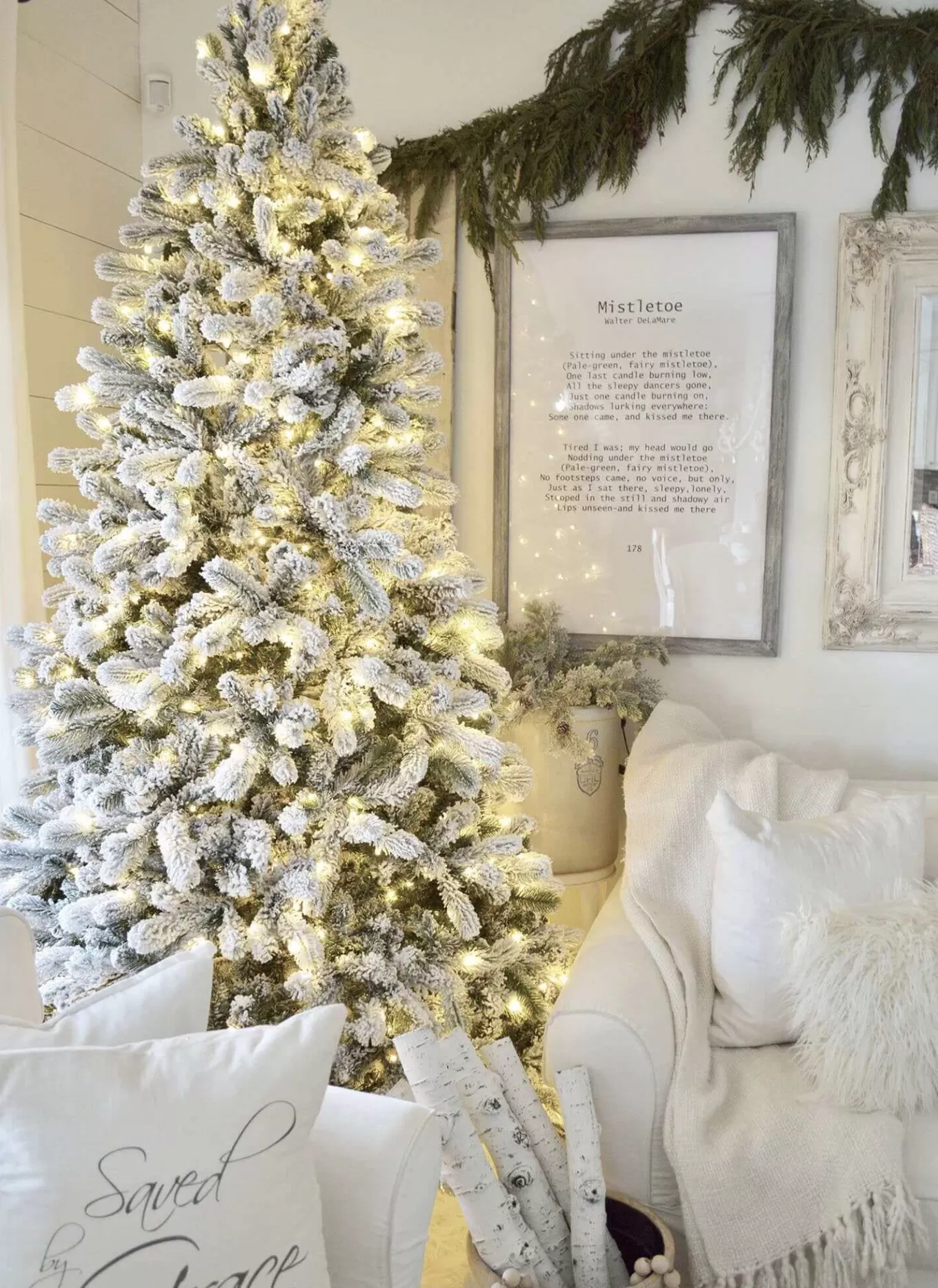 King Of Christmas 8' King Flock® Artificial Christmas Tree With 900 With Warm White LED Lights- Realistic | Pre-Lit