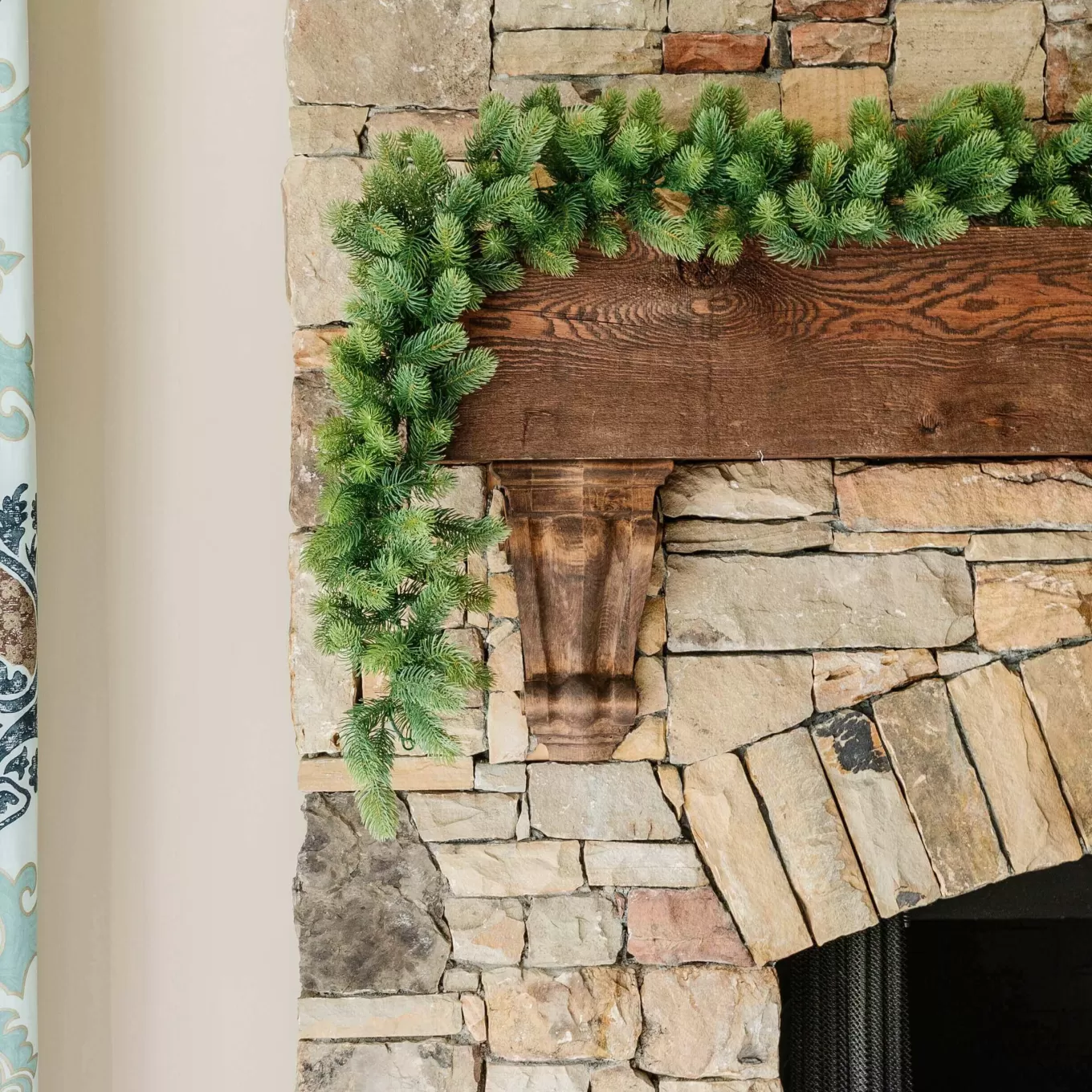 King Of Christmas 9' X 10" Royal Fir Garland With Warm White LED Lights (Battery Operated)- Garlands | 9' X 10"
