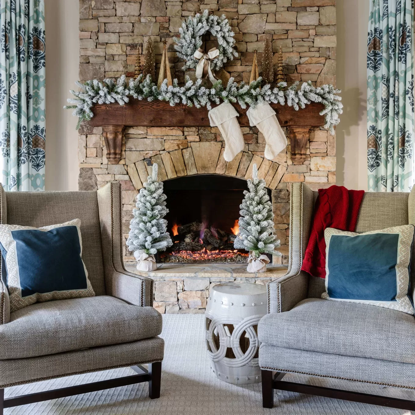 King Of Christmas King Flock® Collection 4-Piece Set With Warm White LED Lights (Plug Or Battery Operated)- Sets | Flocked