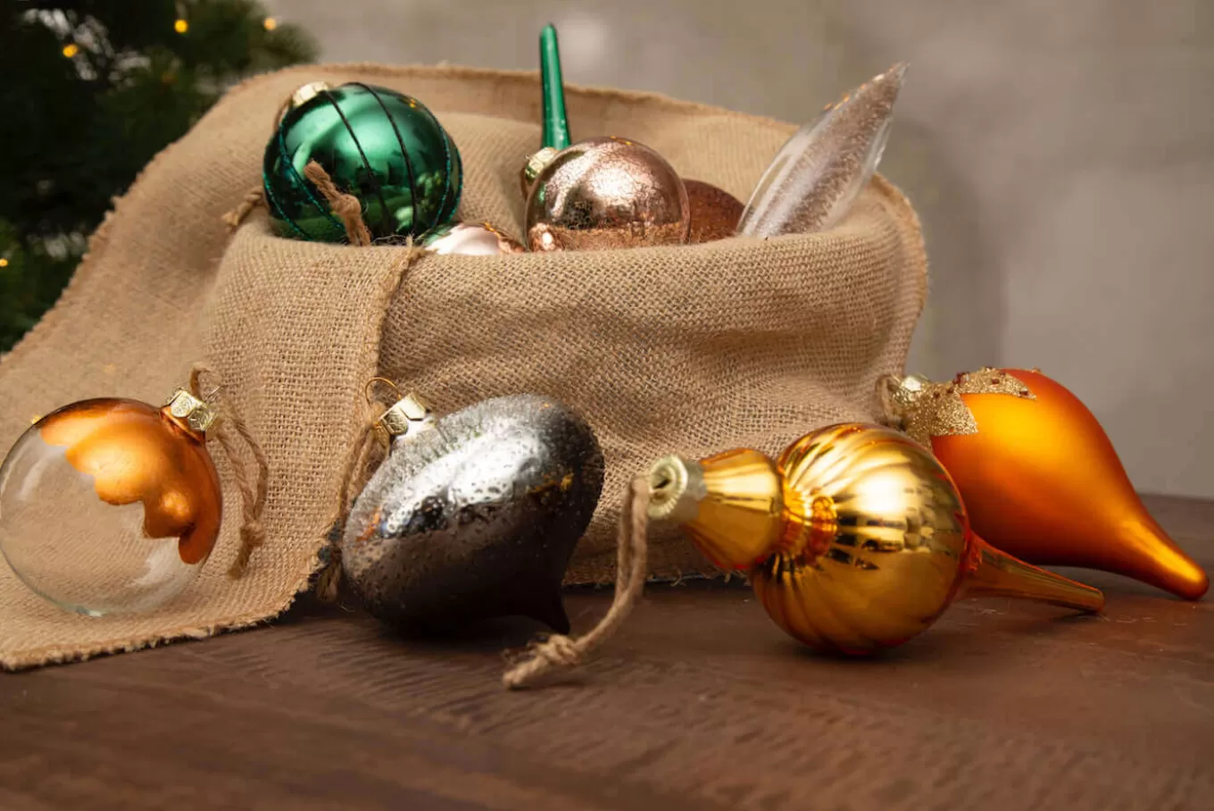 King Of Christmas Natural 30-Piece Glass Ornament Set (Burnt-Orange, Green) Limited Edition- Ornaments | 30 Pack