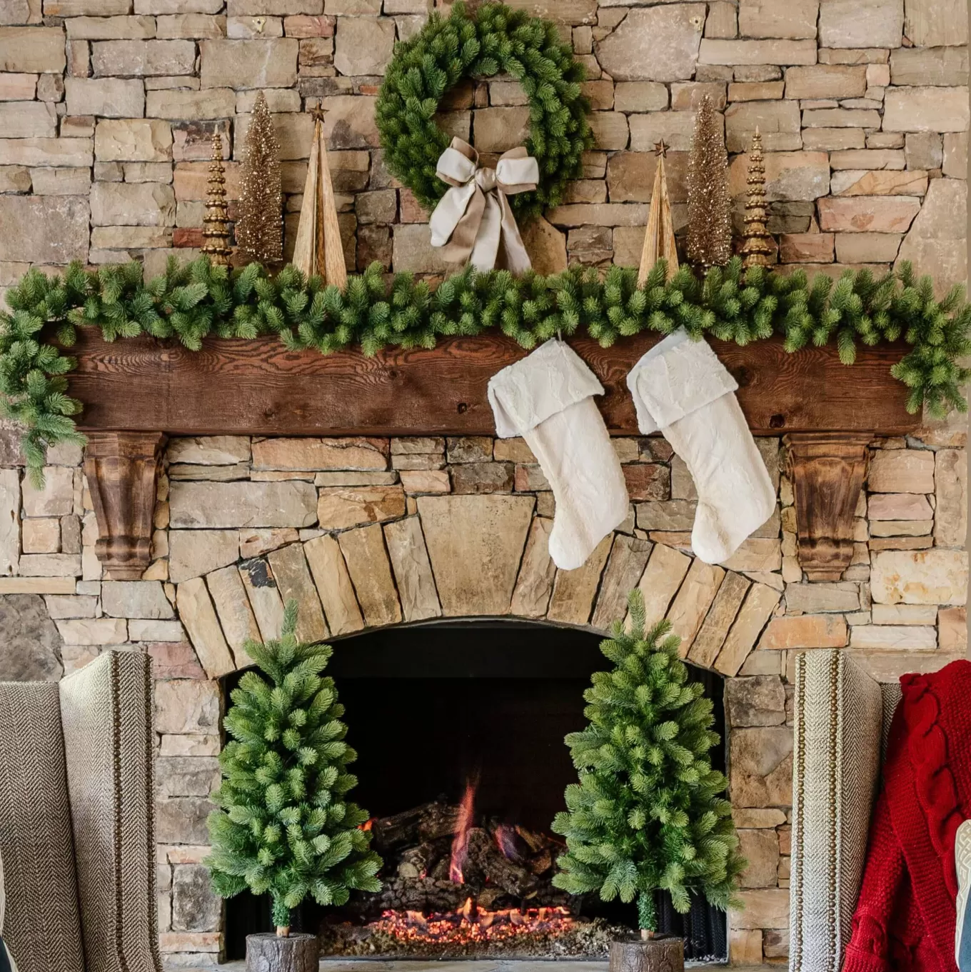 King Of Christmas Royal Fir Collection 4-Piece Set With Warm White LED Lights (Battery Plug Operated)- Sets | Green
